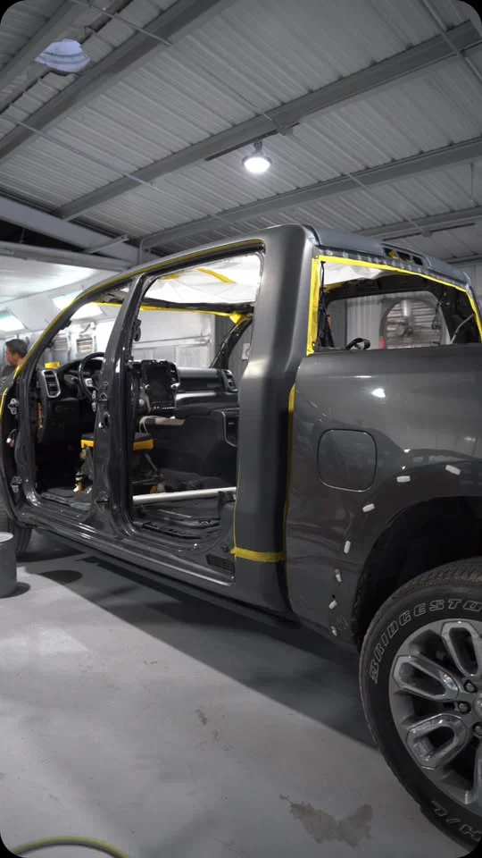 We put the ‘body’ back in auto body perfection. 🔥🔨