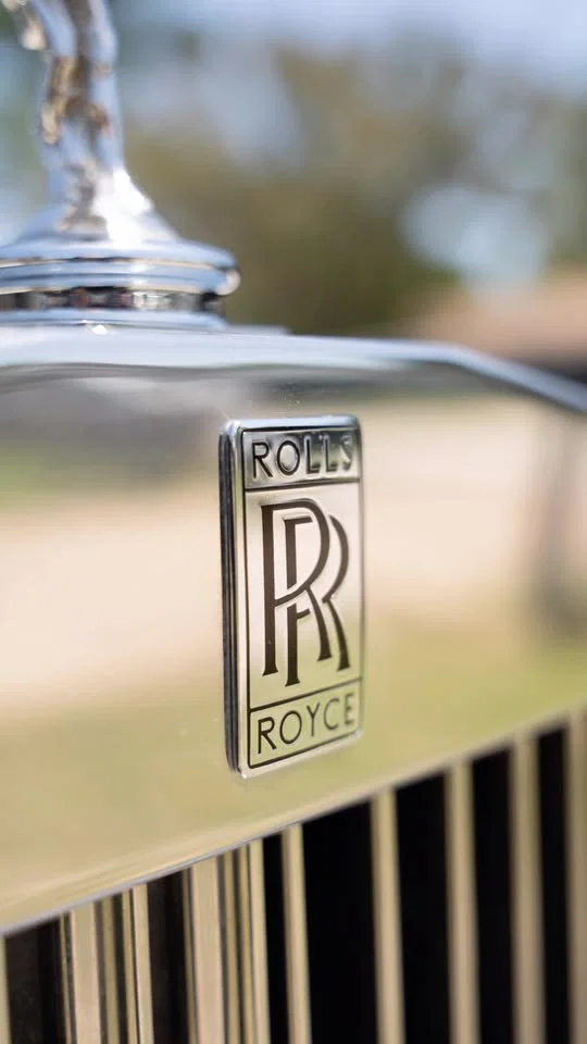 Final results speak for themselves — factory look restored. ...