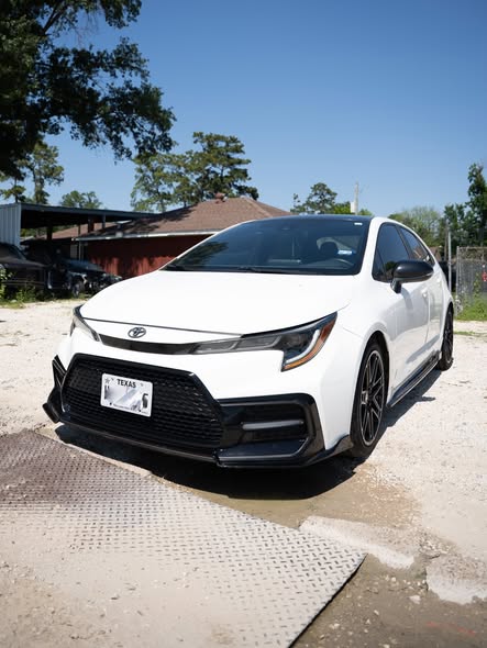 Local. Reliable. Professional. JJ Autobody Houston is Housto...