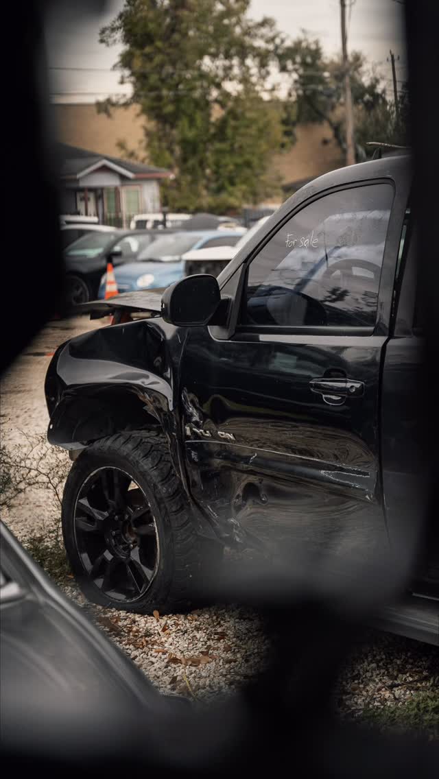 Your car deserves more than a quick fix. At JJ Autobody, we 