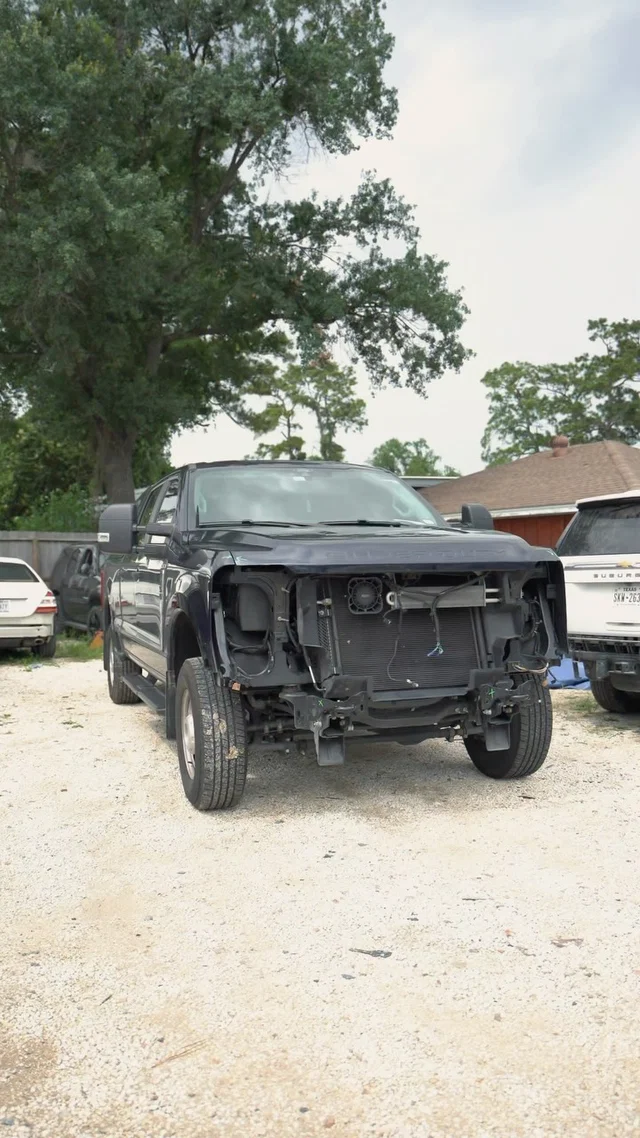 Damaged car? Not for long.
We bring vehicles back to life be