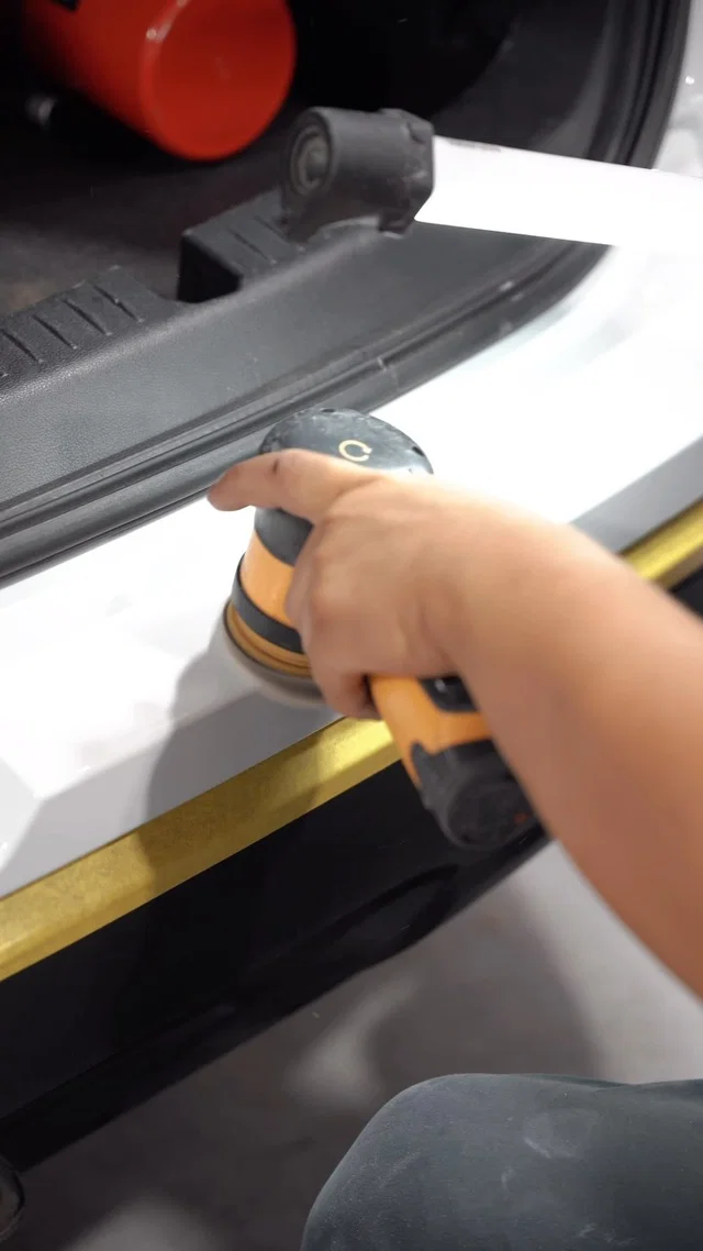 Local. Reliable. Professional. JJ Autobody Houston is Housto