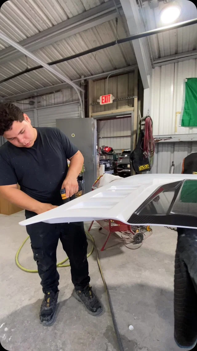 A little BTS in the shop #houston #jjautobody #trending #jja